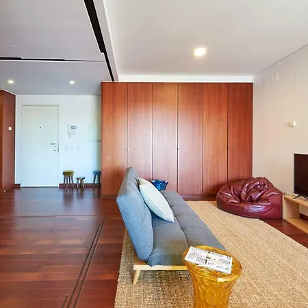 Apartamento Janelas Verdes 3